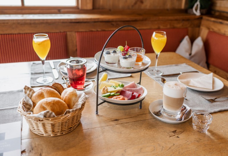 Leckeres Fr&uuml;hst&uuml;ck auf der My Sportalm in Ski amad&eacute; &copy; Lorenz Masser Fotografie